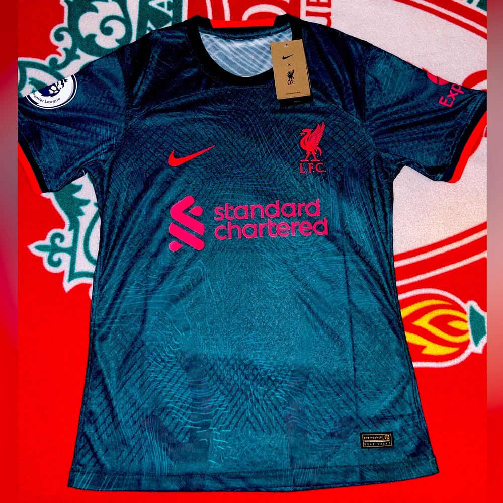 New Nike 22/23 Liverpool Third Kit
